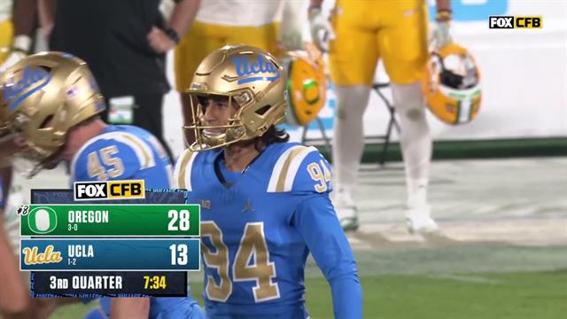 Field Goal, Oregon 28-13 UCLA: College Football