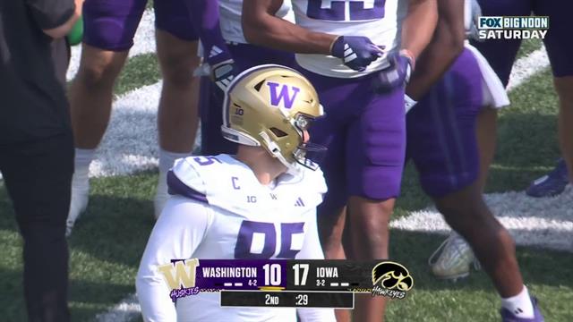 Field Goal, Iowa Hawkeyes 17-10 Washington Huskies: College Football