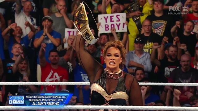 Nia Jax continua como Campeona de Mujeres de WWE: SmackDown