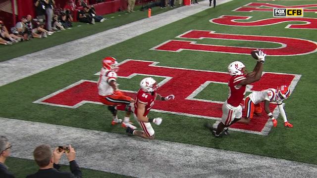 Touchdown, Illinois 10-17 Nebraska: College Football