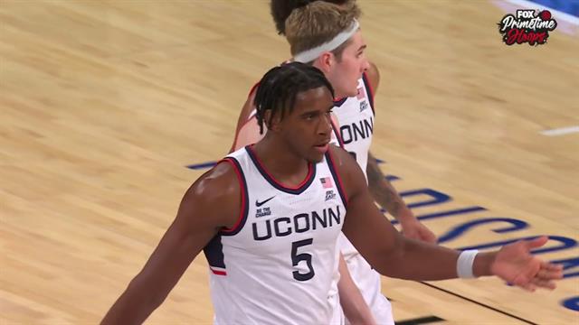 Gonzaga 21-22 UCONN: College Basketball