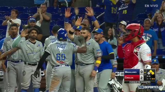 Carrera, Navegantes del Magallanes 2-2 Criollos de Caguas: Choque de Gigantes