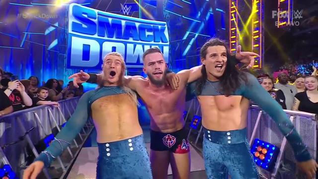 Austin Theory y 'Pretty Deadly' se llevan la mejor parte: WWE SmackDown