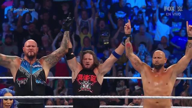 Karl Anderson y Luke Gallows vencen a Hit Row: WWE SmackDown